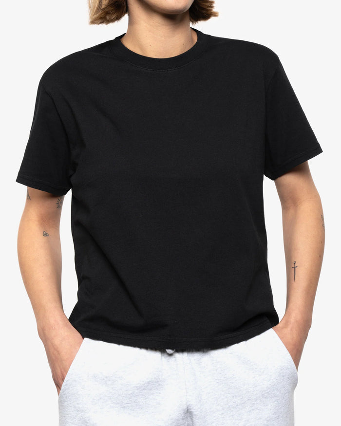 T-shirt Organic Boxy Crop - deep black