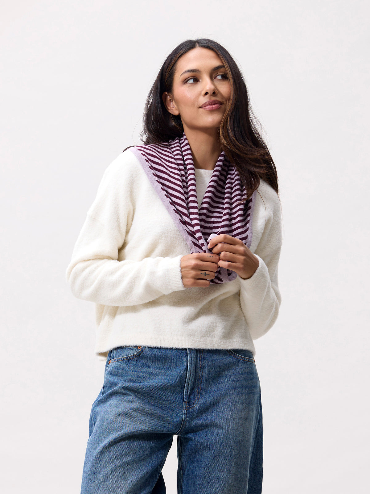 Sjaaltje Striped Triangle - lavender frost