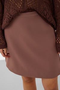Rok Corinne Aline - Brown Stone