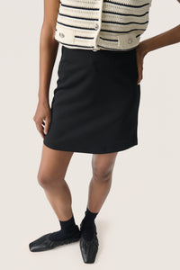 Rok Bea Short - Black