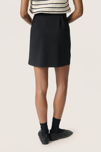Rok Bea Short - Black