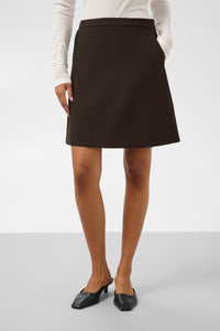 Rok Corinne Aline - mole