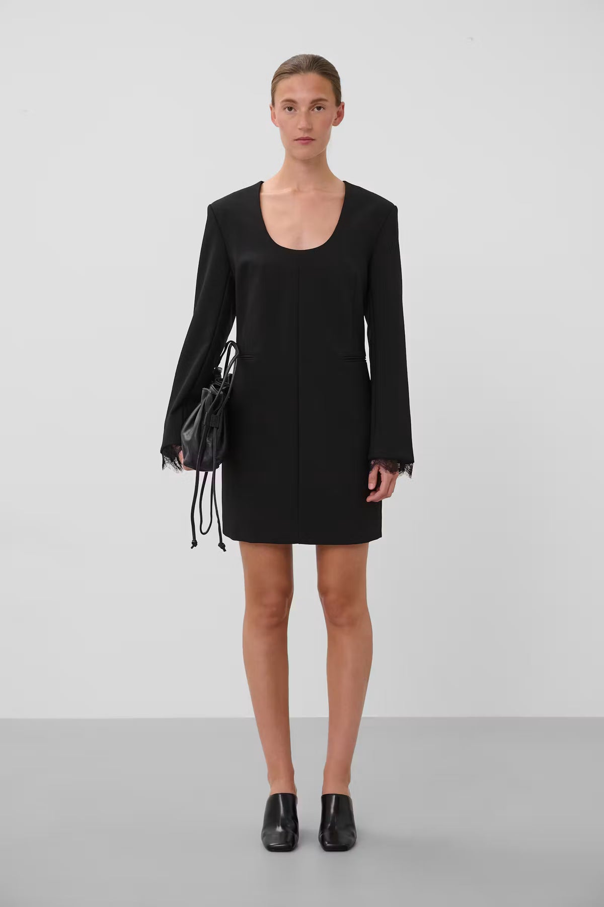Jurk Corinne Suiting - black