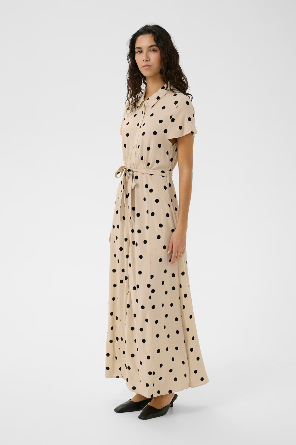 jurk Arjana Maxi - oatmeal wit black dots