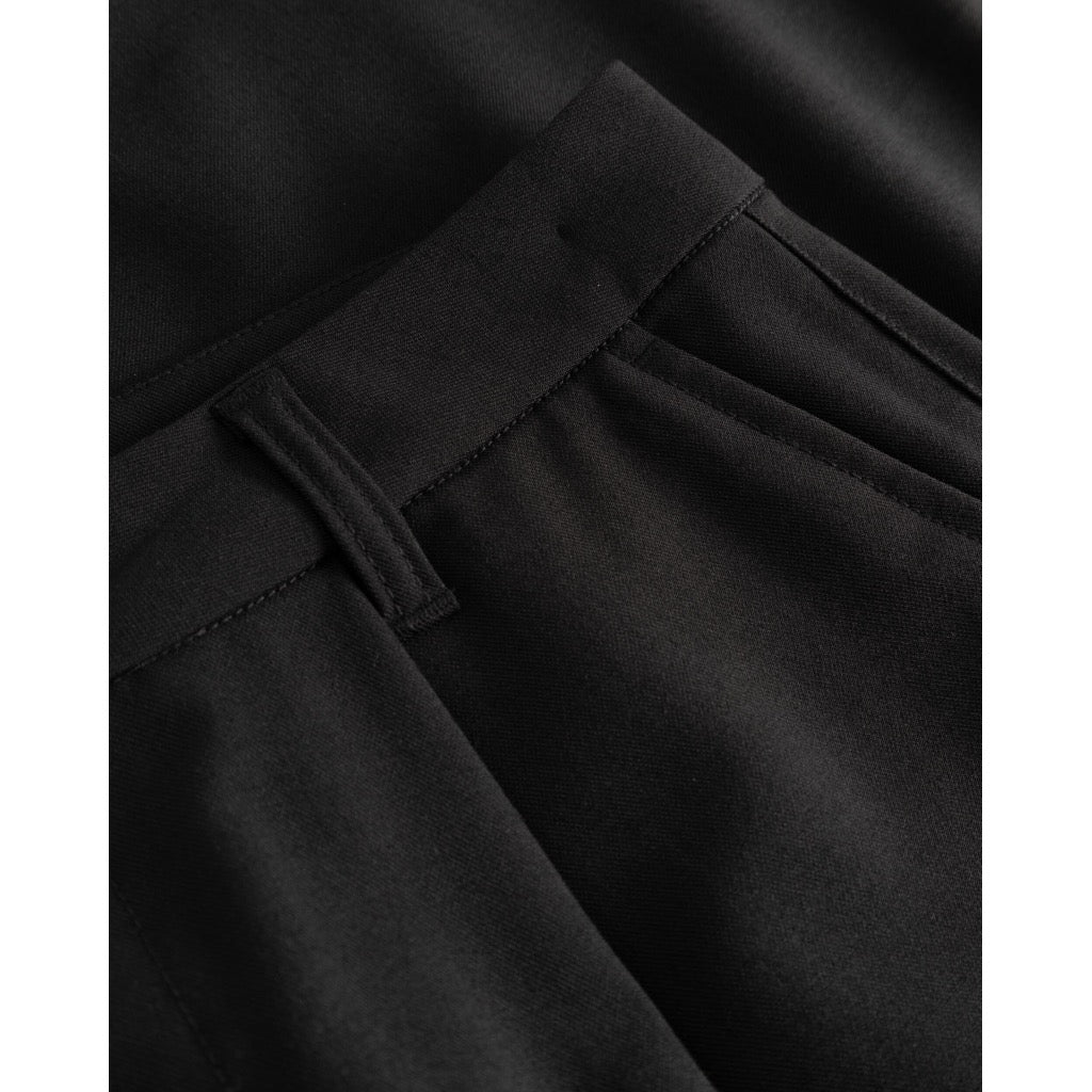 Short Soul Guan - black