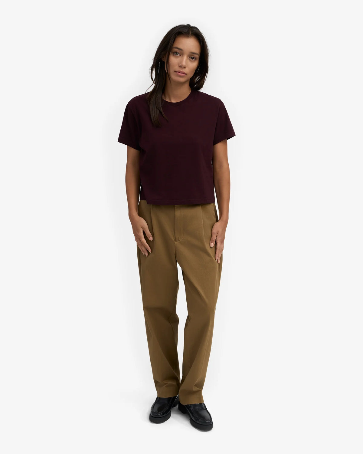 T-shirt Organic Boxy Crop - oxblood red