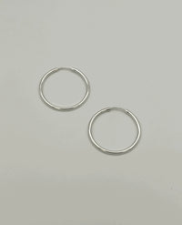 Oorhangers Classic Hoops 20mm - zilver