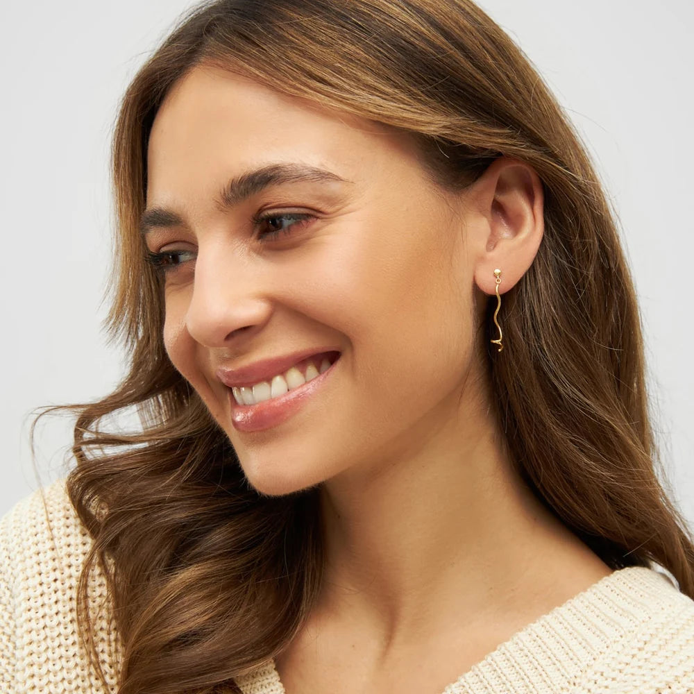 Oorsteker Top Short Swirl 1 - goud