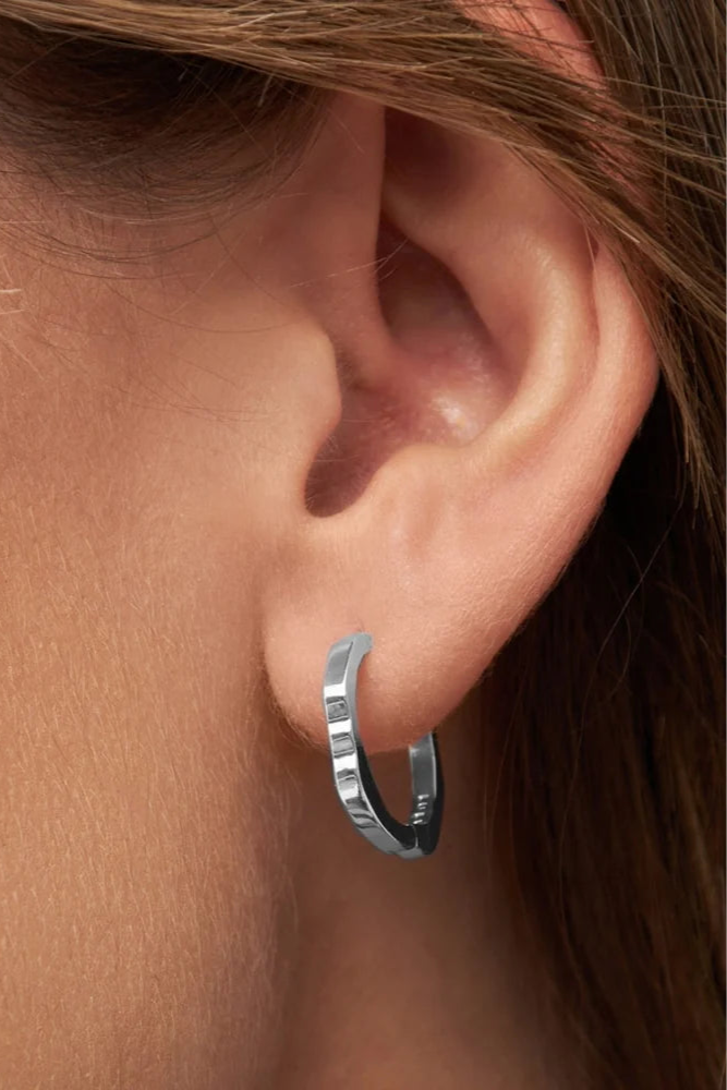 Oorhangers Organic Hoops - zilver