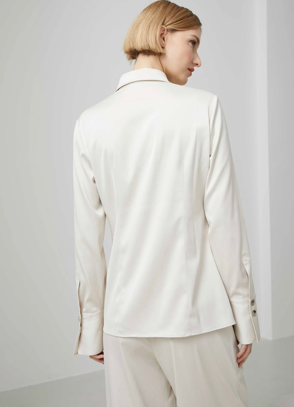 Catwalk Junkie Blouse Camelia - ecru