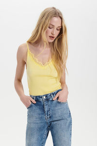 Saint Tropez Top MayaSz - zachtgeel